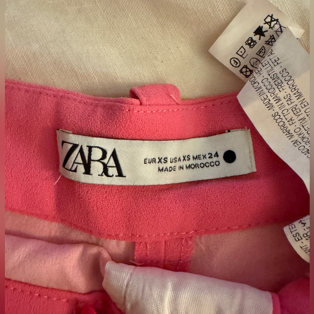 Zara bright pink high Waisted shorts XS - Picture 7 of 8